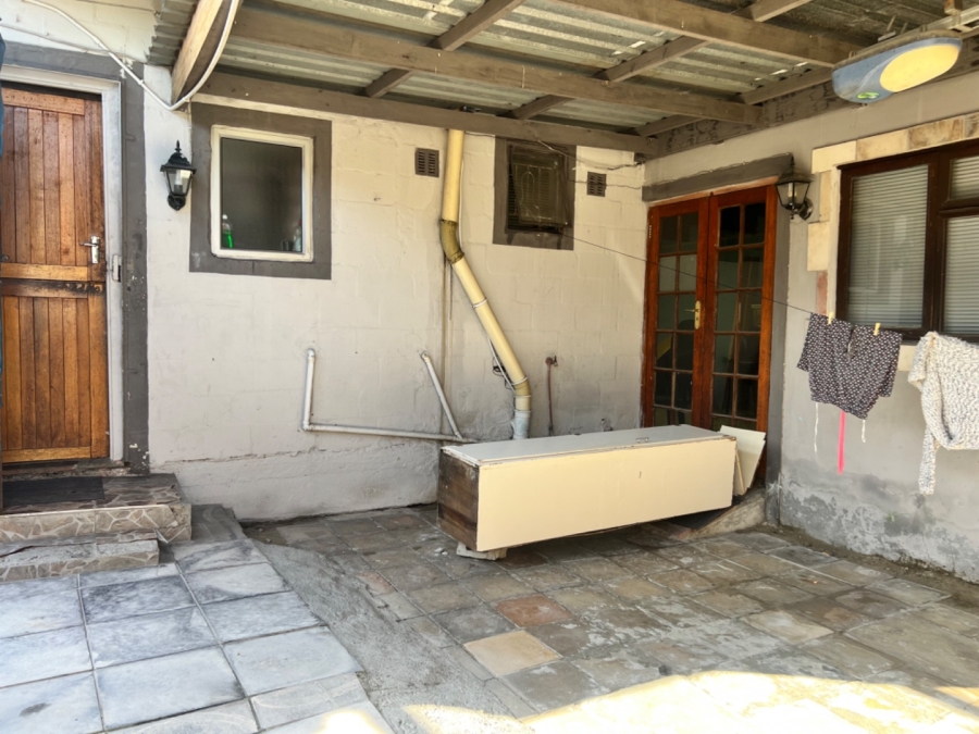 3 Bedroom Property for Sale in Wesbank Western Cape